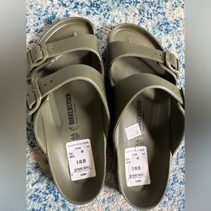 Green men’s Birkenstock. Brand new size 44